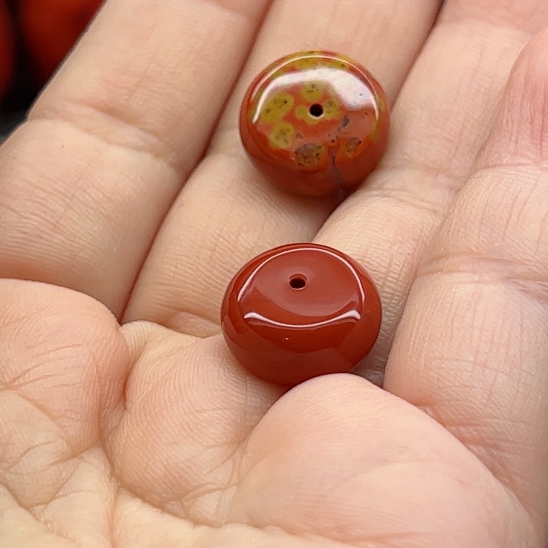 南红玛瑙配饰未镶嵌焕*