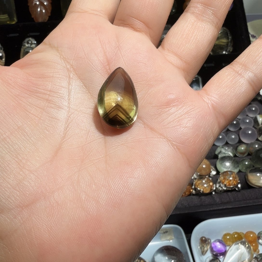 卡***粒颈饰未镶嵌水晶水晶