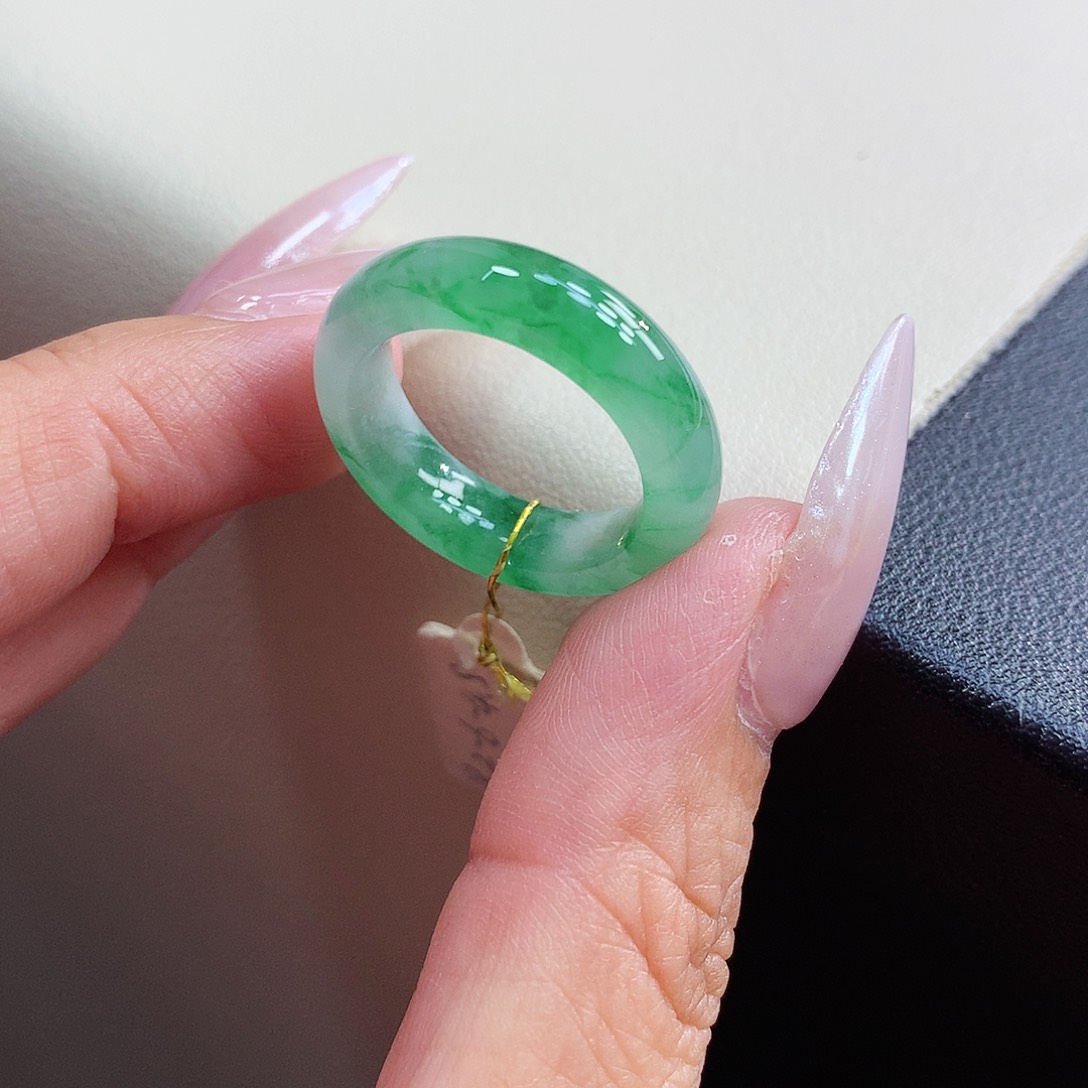 未镶嵌戒指翡翠18号