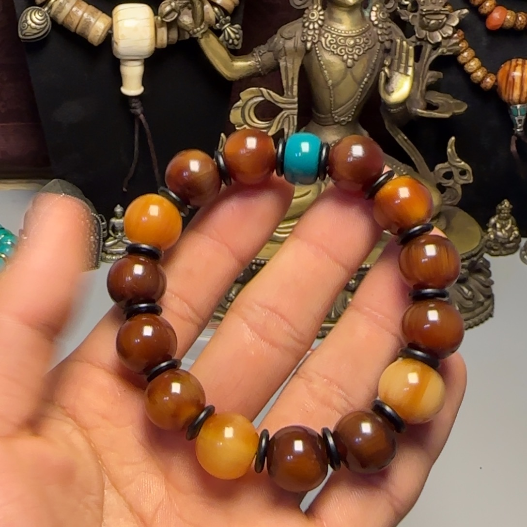 明***店格桑工艺坊直播间