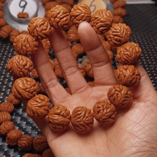 桃核手串龙纹桃核