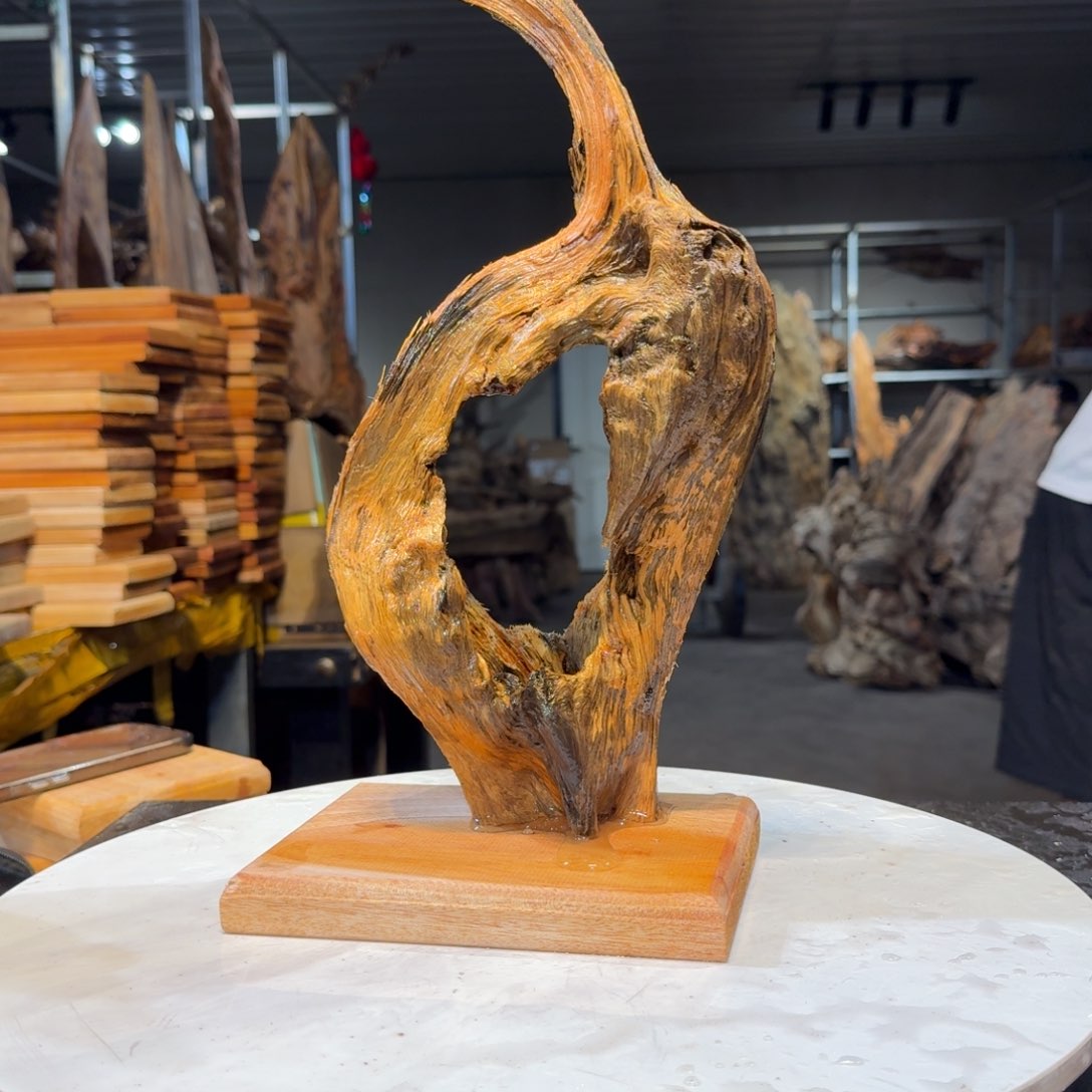 木曹*东王一刀琥珀木44