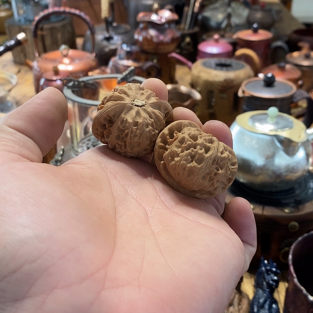 阿*熊任和堂文玩核桃256966