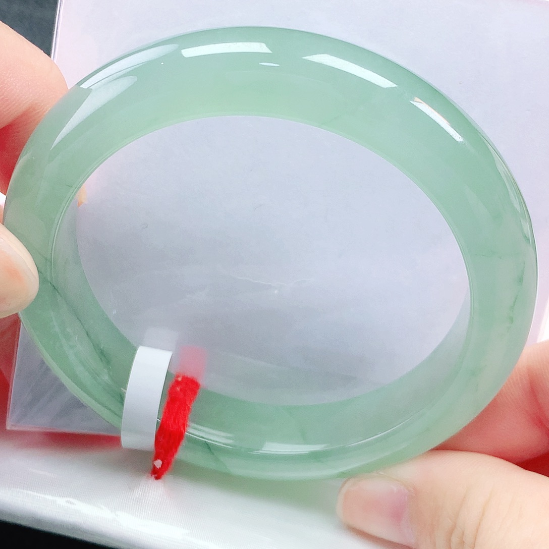 未镶嵌手镯翡翠57圈