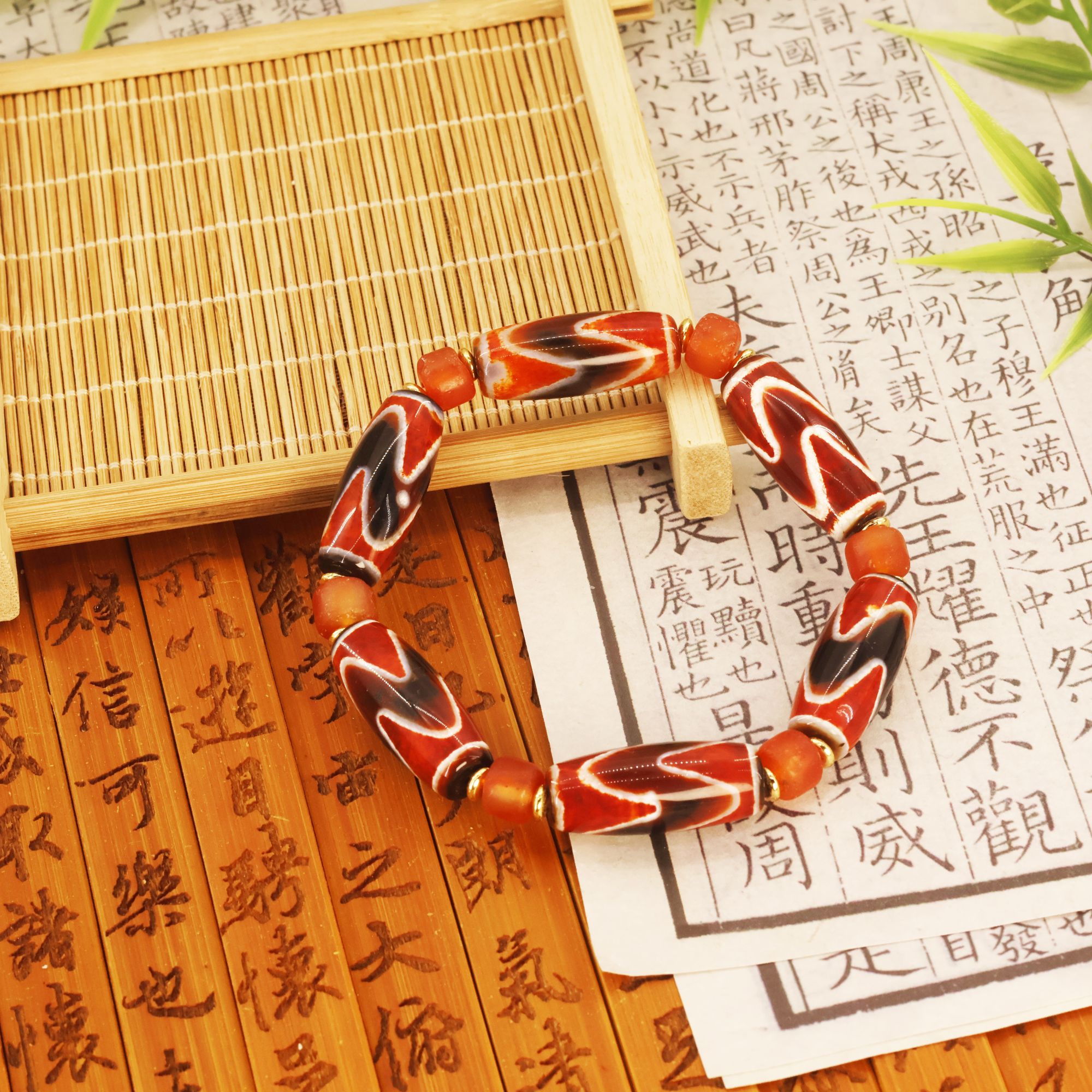 【凰世今传】唐藏三彩虎虎手串