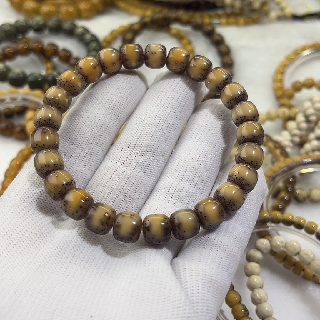 星月菩提吊坠通体火烧云