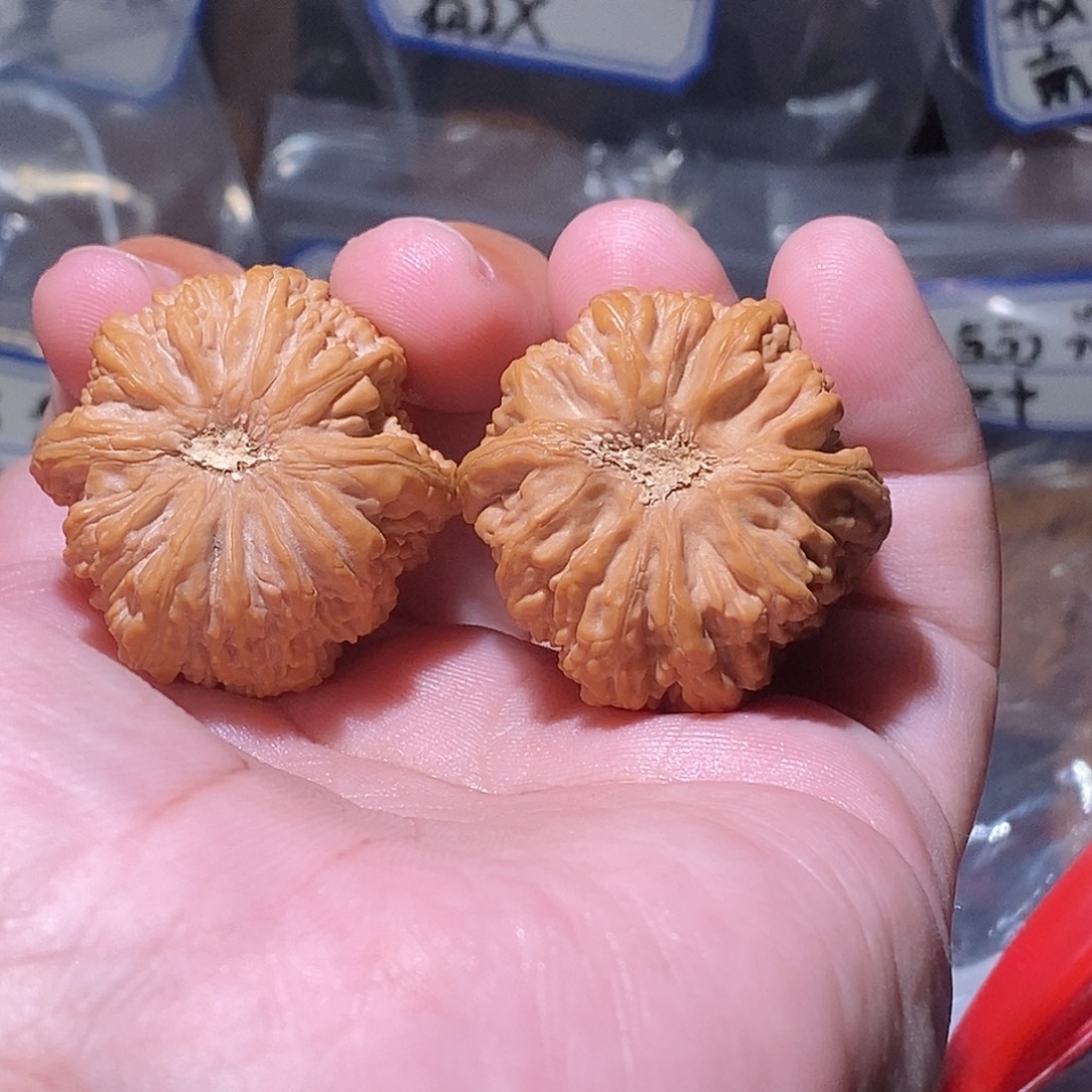 北***港吊坠文玩核桃33全品塔尖 