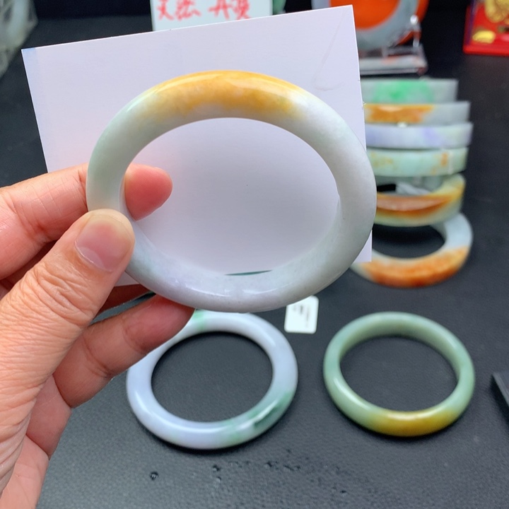 翡翠手镯未镶嵌?***?手镯