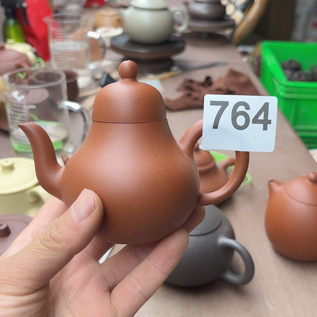 紫砂茶壶小红泥思婷170左右瑕疵