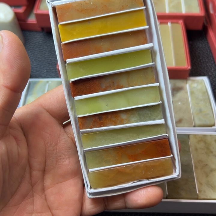 龘***龘印石浙江红石1.0*5.0素章