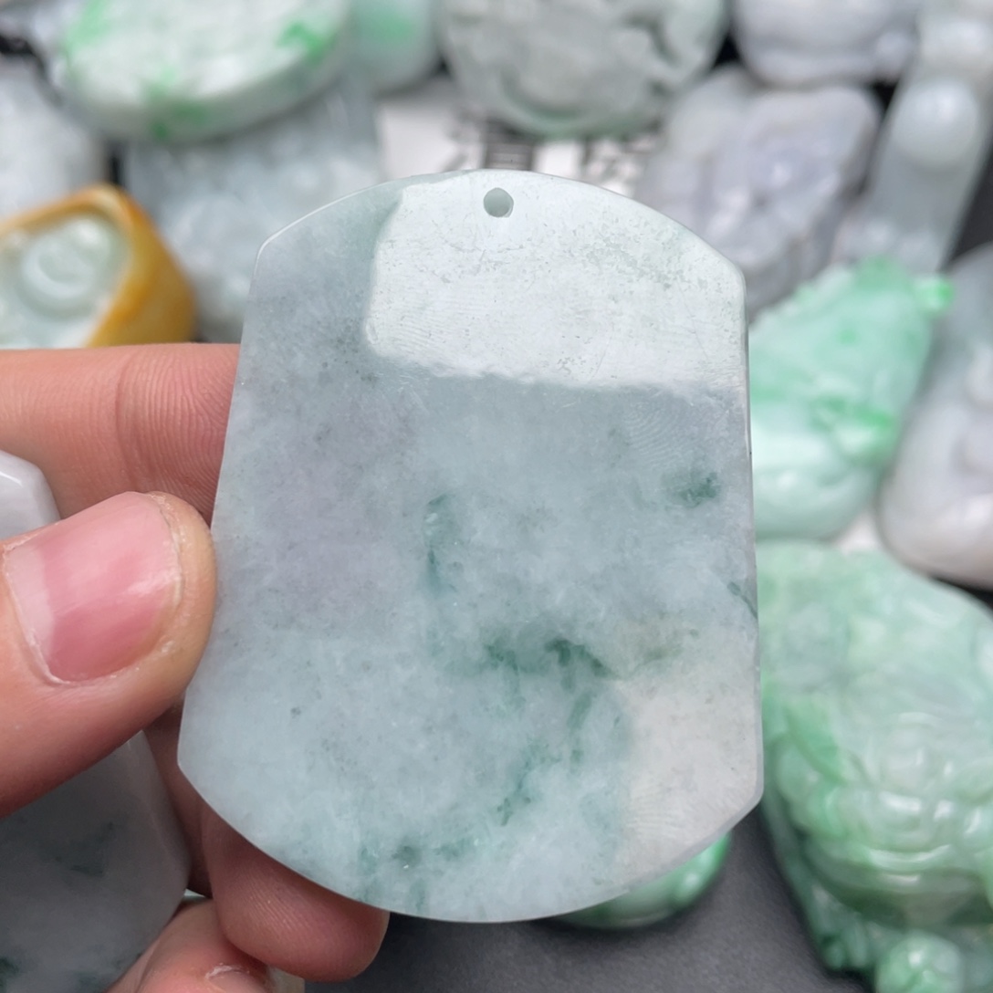 寒***夜翡翠未镶嵌吊坠(不含链)