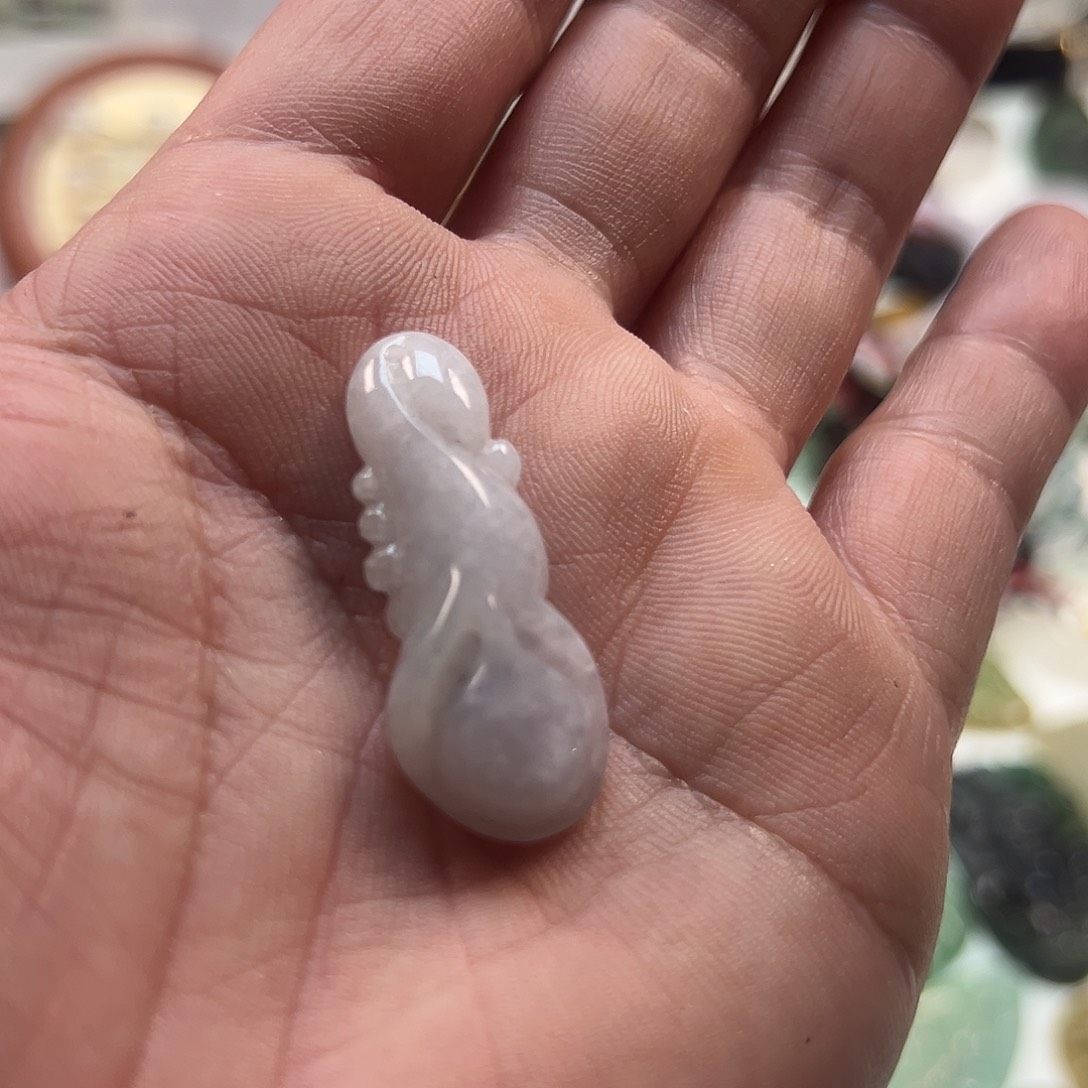 糖***子未镶嵌挂件翡翠毛
