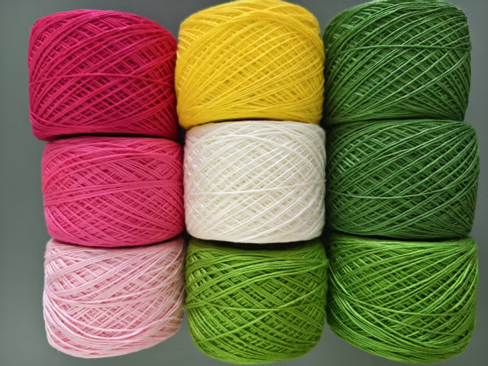 彩虹毛线花钩花专用六股十字绣线95-100克