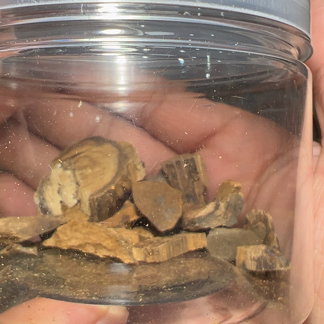 沉香沉香碎屑沉香碎料11.9克