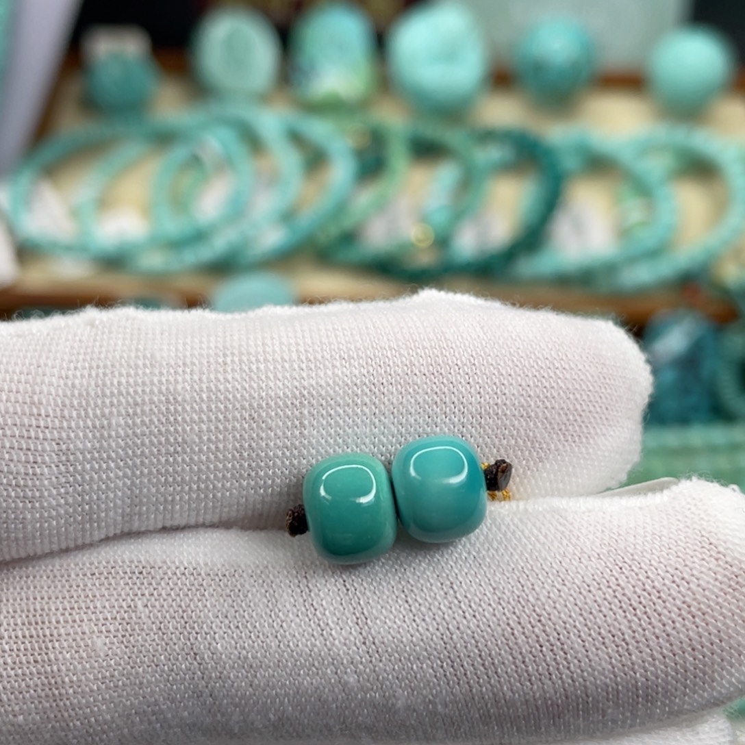 绿松石未镶嵌挂件