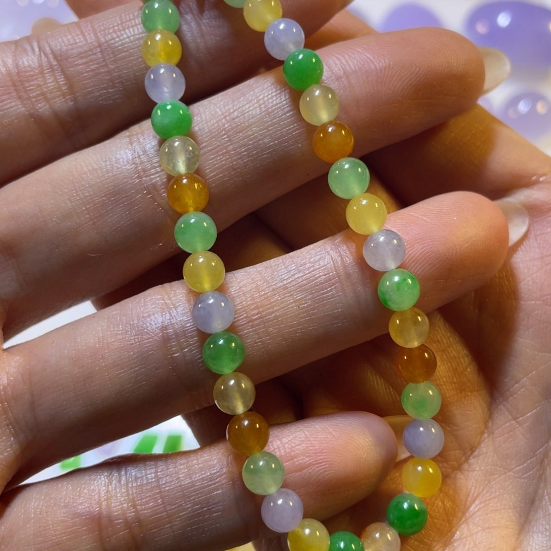 翡翠未镶嵌颈饰手串