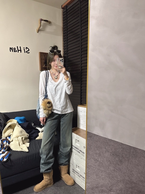 【思含】冬季新款V领显瘦大领口长袖打底内搭