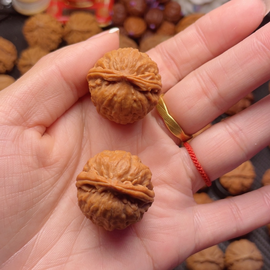 老***孙文玩核桃把件小苹果