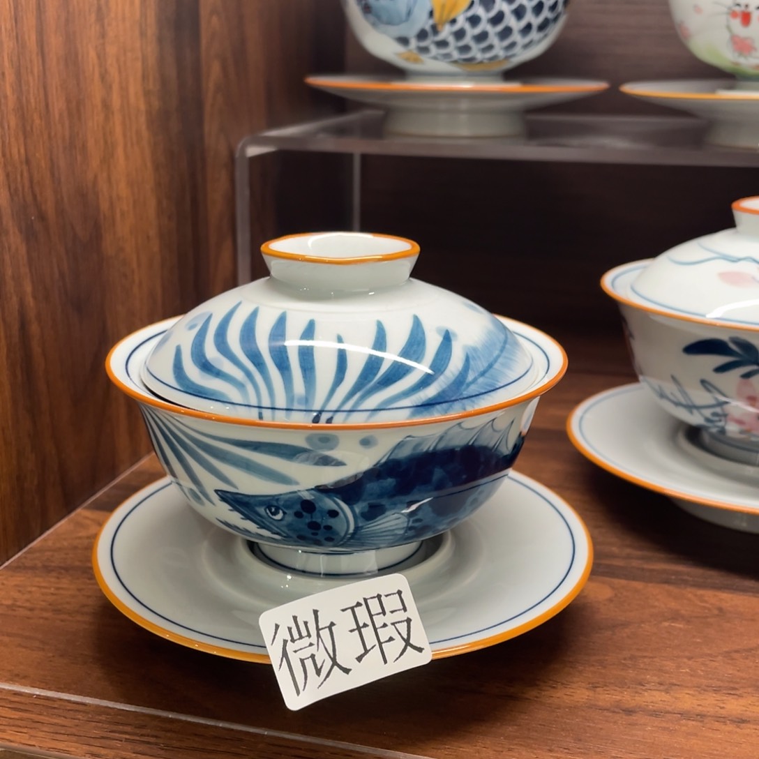 微瑕纯手绘釉下彩