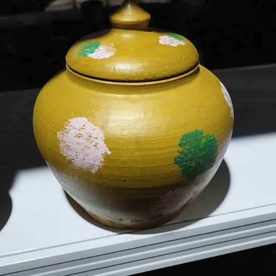 黄色带盖坛子口径11整体高度20默认无孔（需要打孔自行备注）