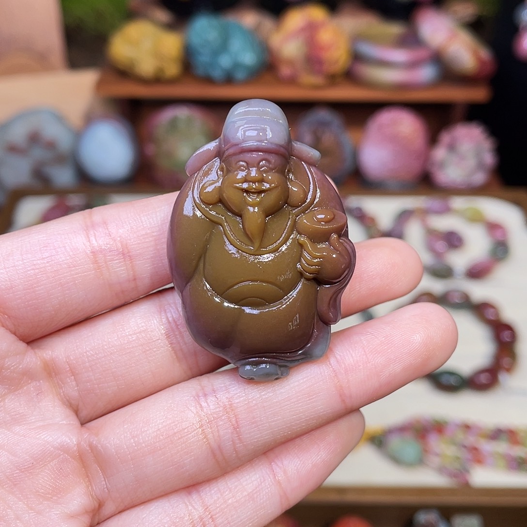 玛瑙/玉髓未镶嵌珠宝半成品盐源玛瑙炫彩财爷