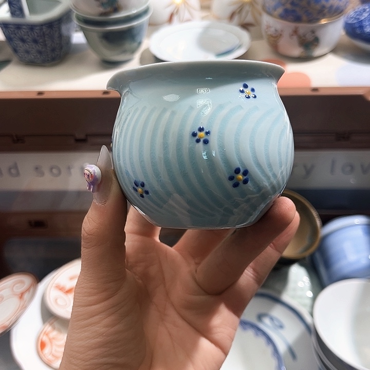 瓷片伟****士爱淘6666688888