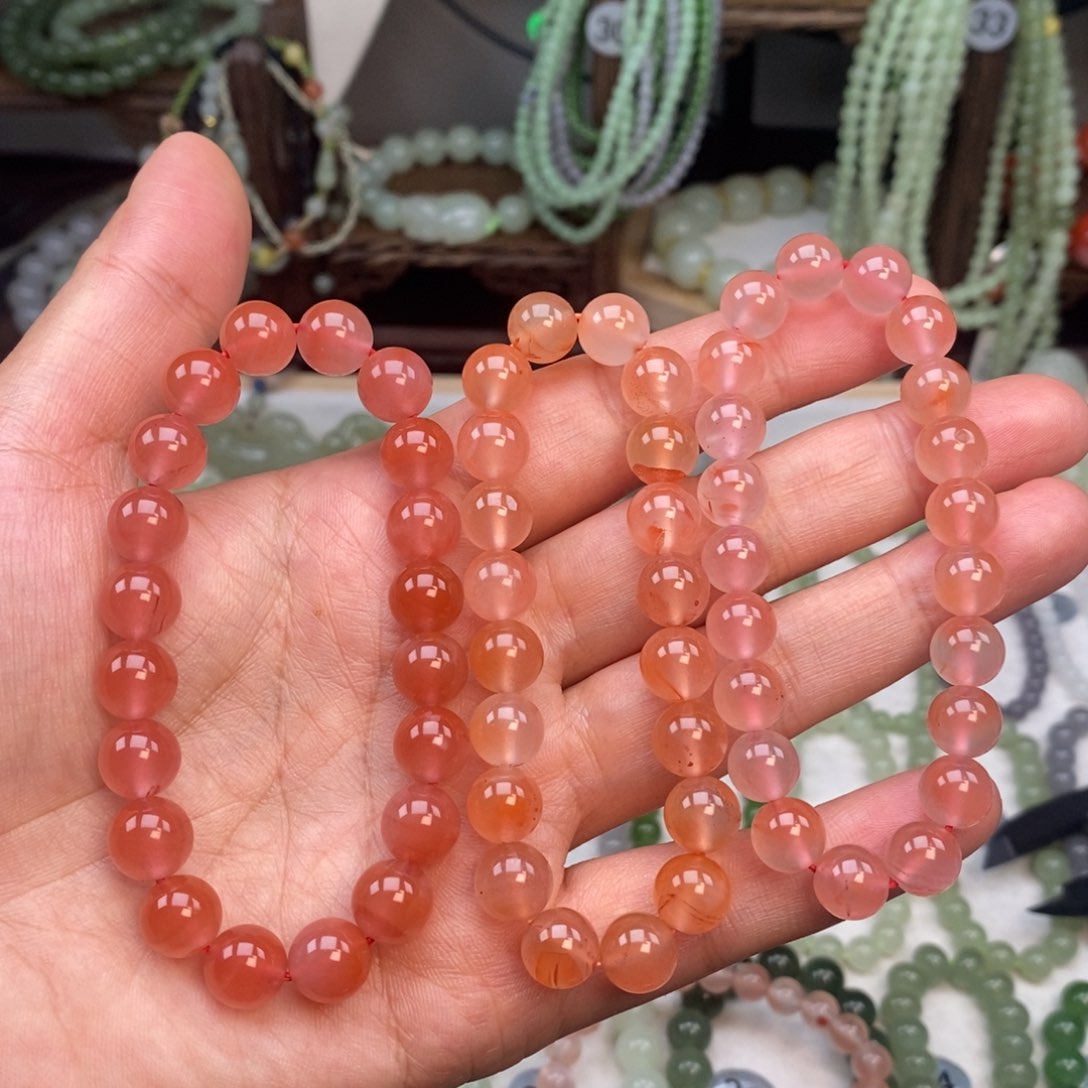 南红玛瑙手链未镶嵌