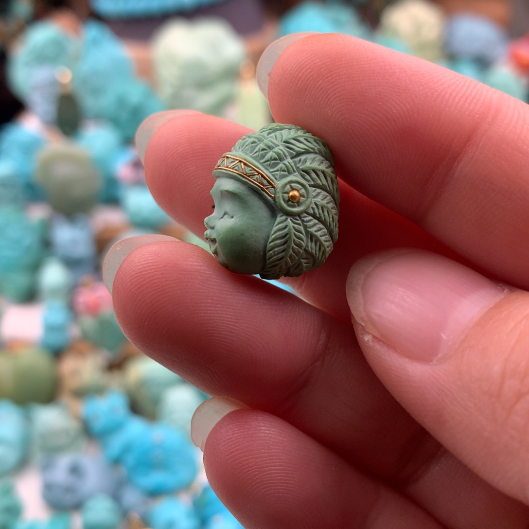 绿松石颈饰未镶嵌天**9