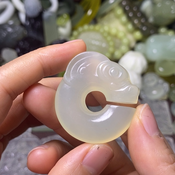 岫玉天然岫玉挂件未镶嵌