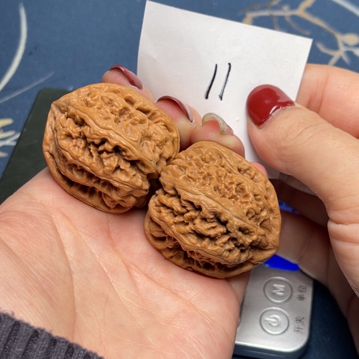 文玩核桃把件粗筋35