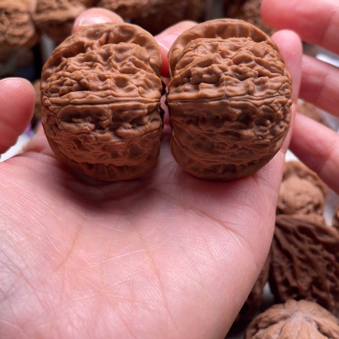 松***3吊坠文玩核桃43闷白