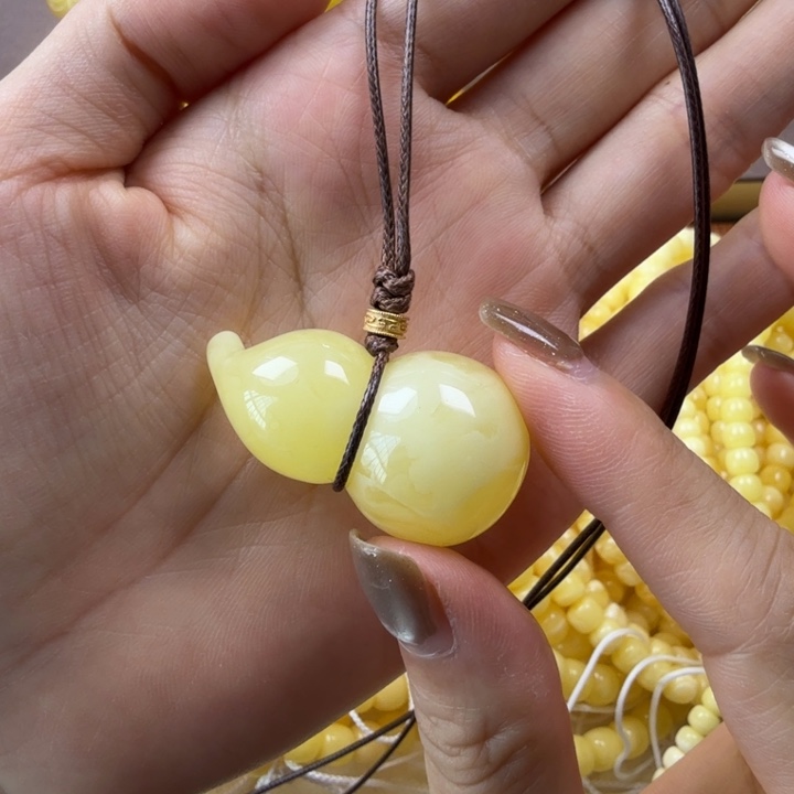 未镶嵌颈饰琥珀琥珀蜜蜡