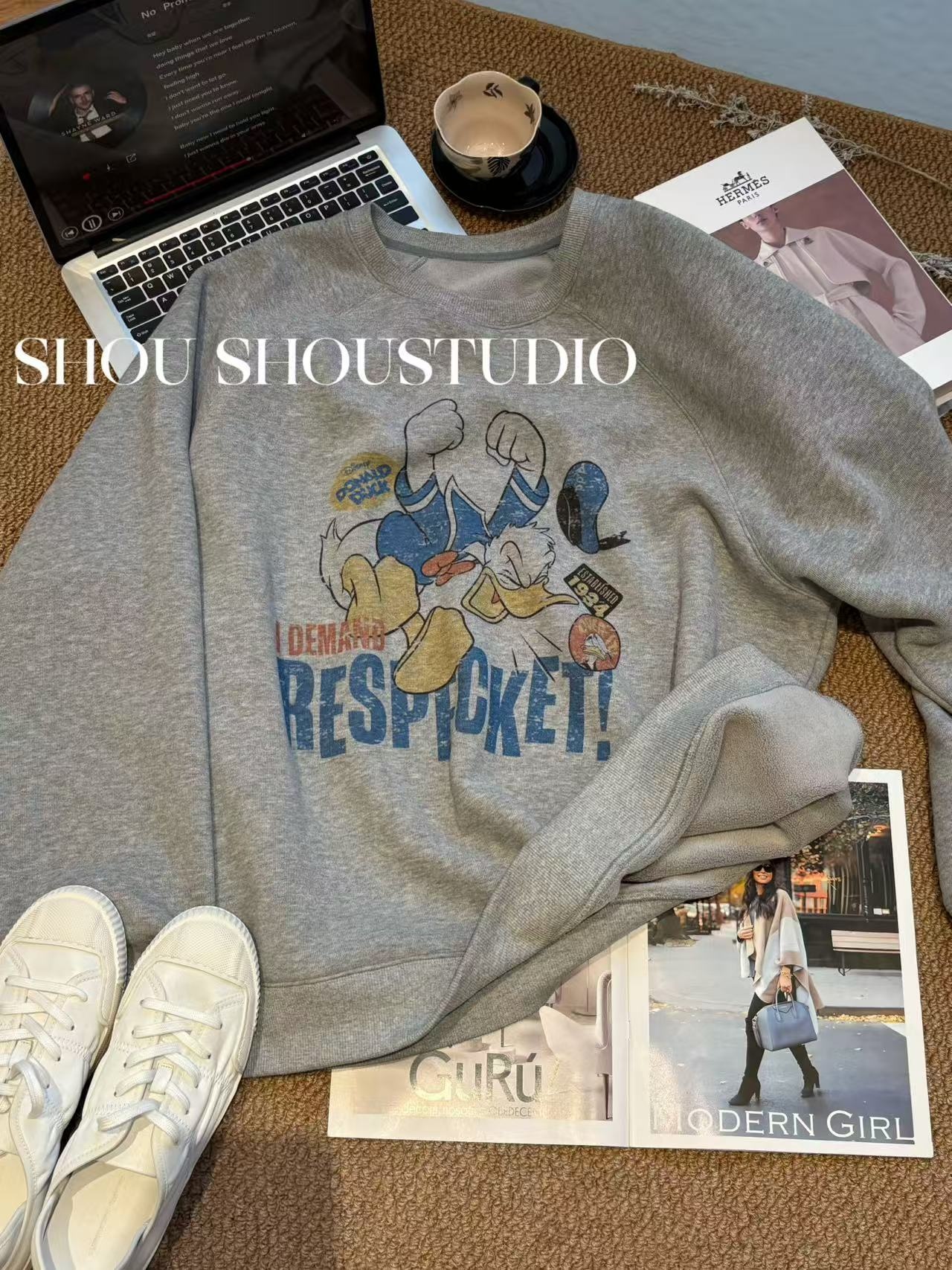 【瘦瘦】愤怒唐老鸭-大码圆领卡通印花加绒插肩袖百搭卫衣S02259