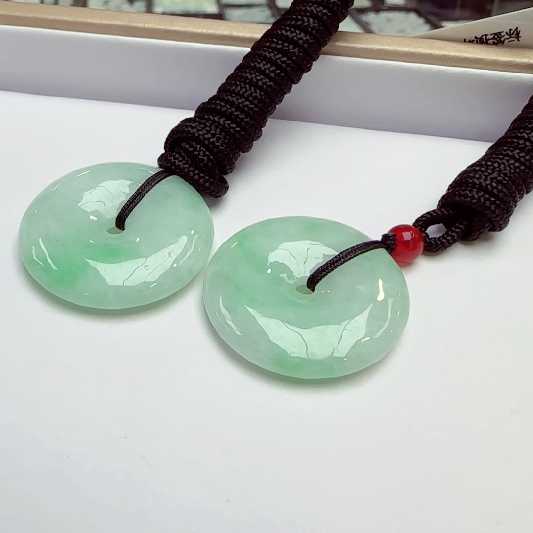 翡翠未镶嵌颈饰多样性发其一A196