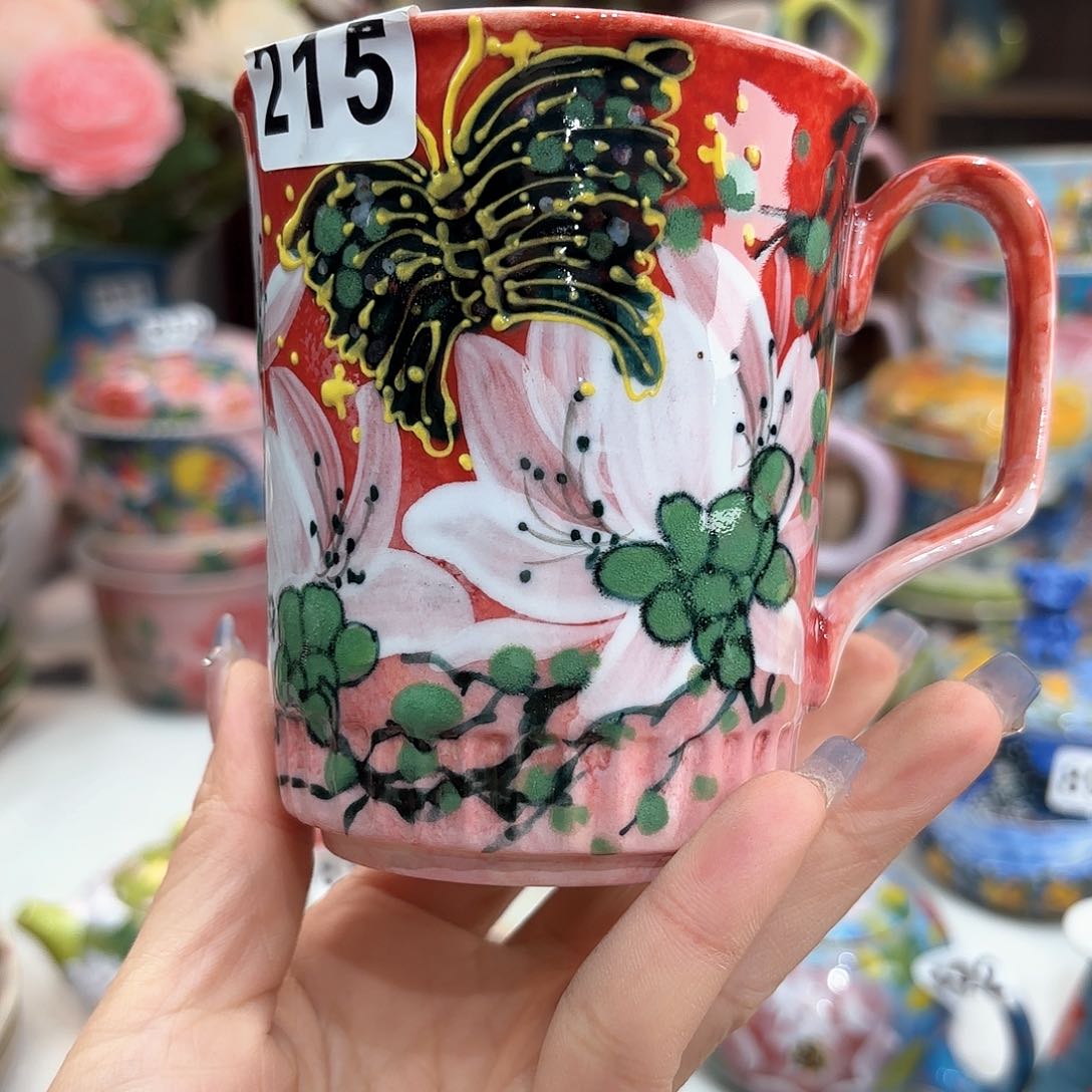 瓷片在这里我们就像我说得很