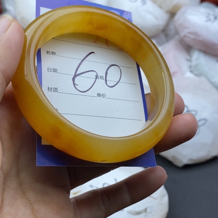 石英质玉未镶嵌手镯