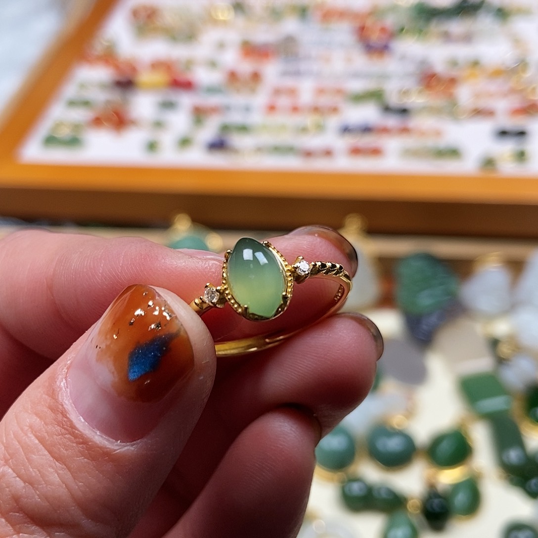 和田玉耳饰银S925镶嵌