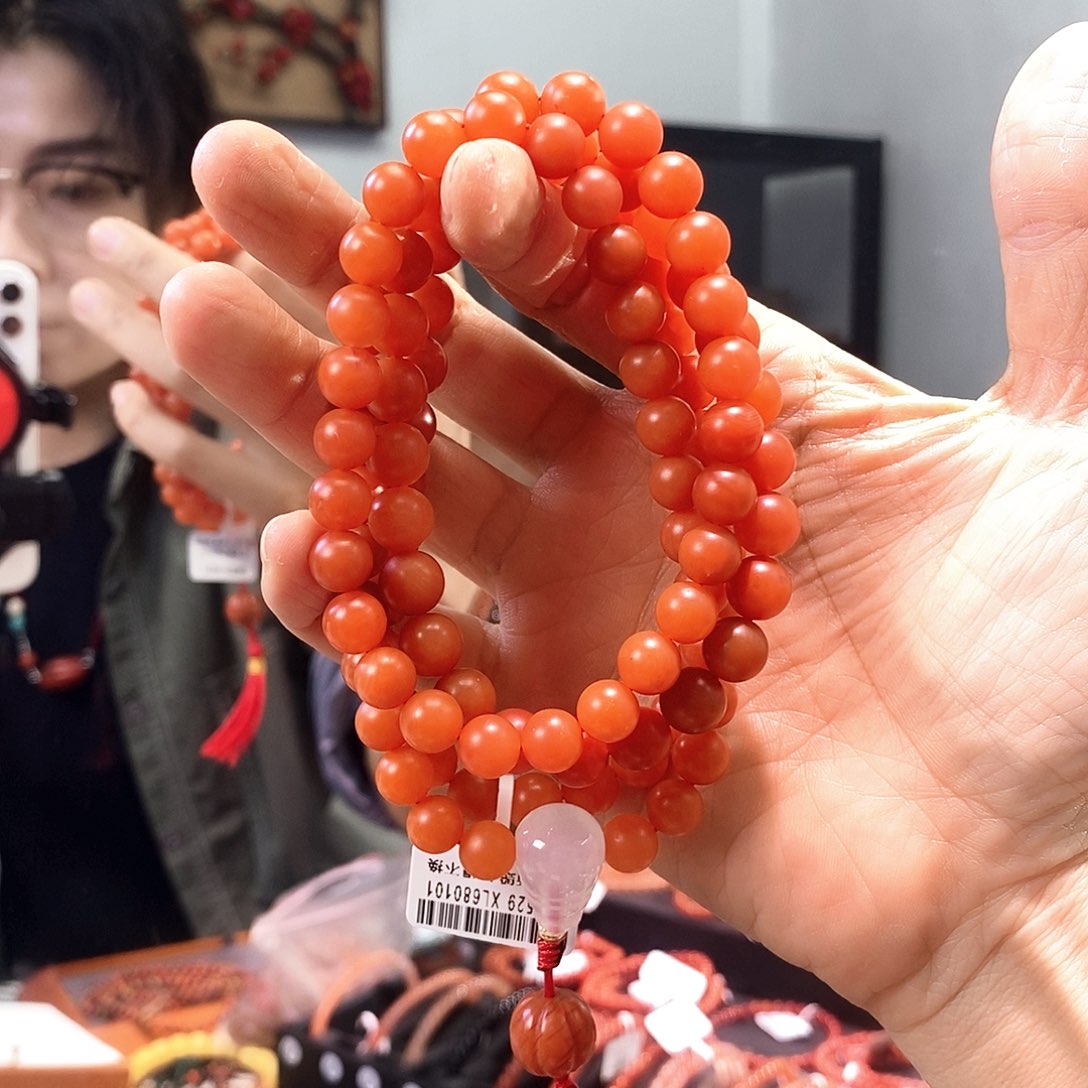 手串未镶嵌南红玛瑙贝*水寨乡680101