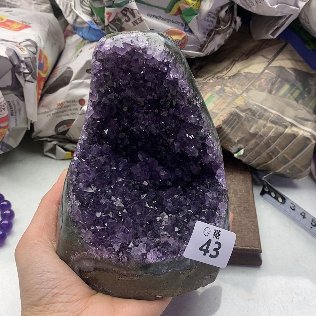紫晶大型摆件（非配饰）未镶嵌