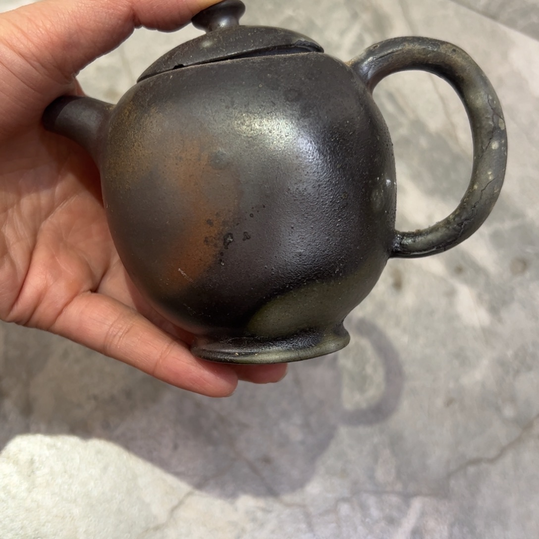 贵台龙窑柴烧茶壶A28