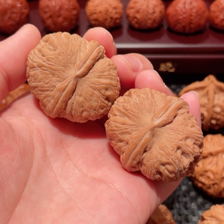 把件文玩核桃元宝