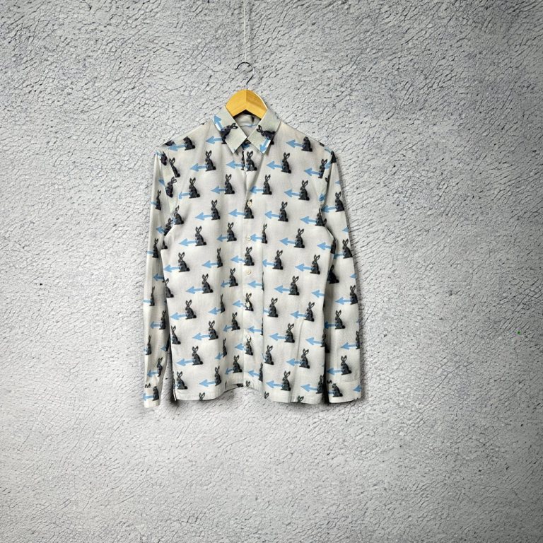 99新 Prada/普拉达 兔子长袖衬衫外套/37码