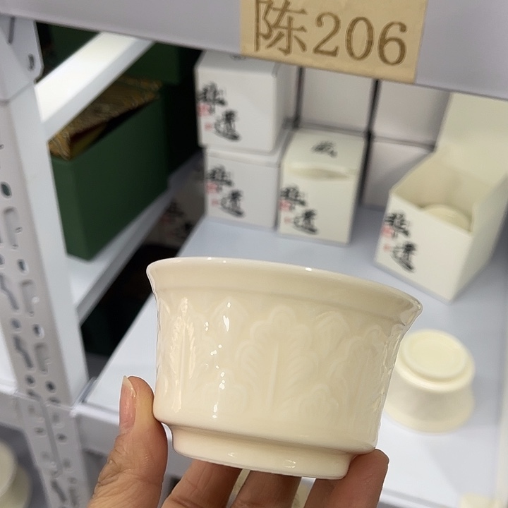 福利待遇多多哦哦哦