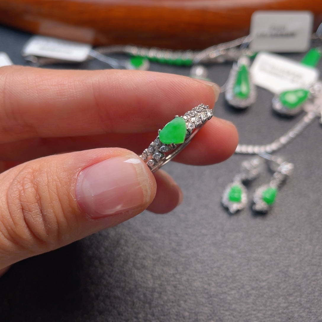 翡翠吊坠(不含链)银S925镶嵌戒指