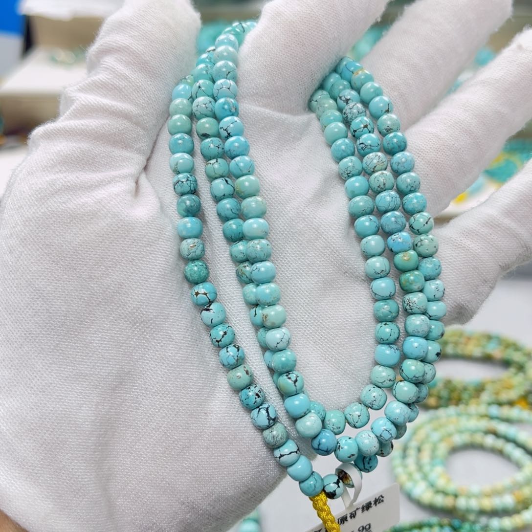 绿松石绿松石未镶嵌