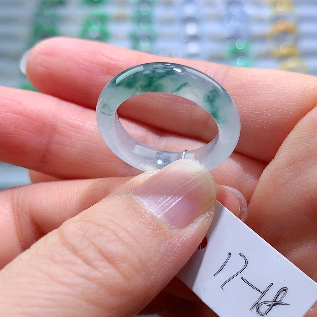 翡翠戒指未镶嵌17-18号