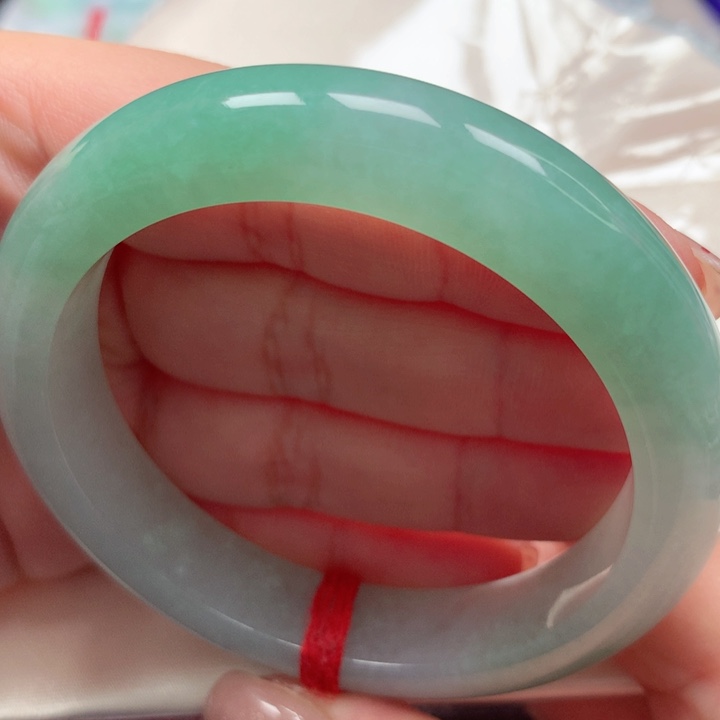翡翠手镯未镶嵌冰绿36