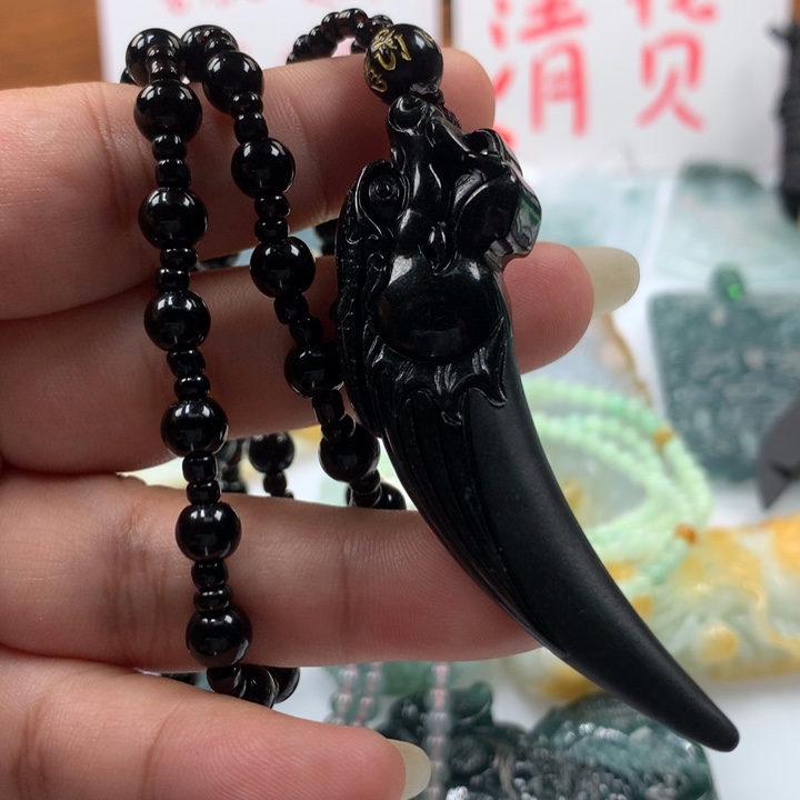 翡翠颈饰未镶嵌保真天然A货翡翠