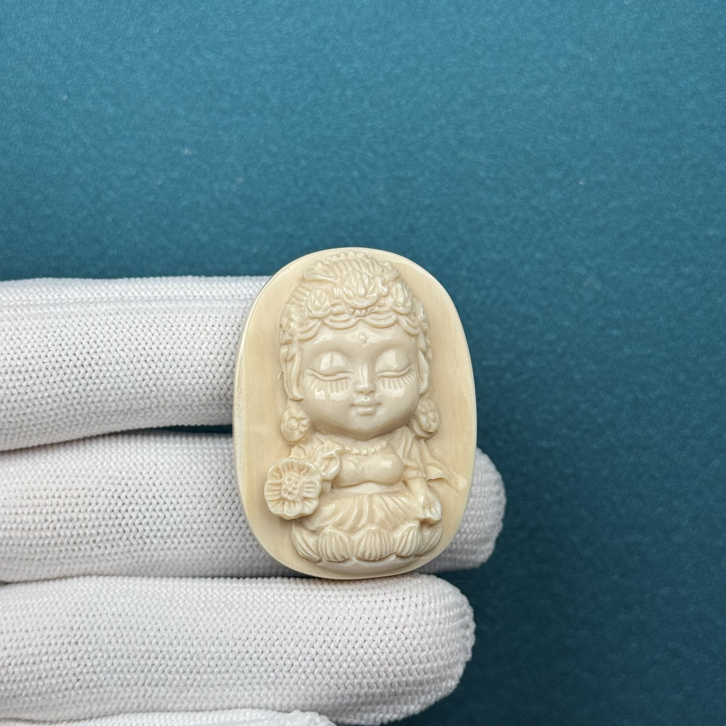 H99-81天然猛犸牙 度母宝宝 29.7*40*13.5mm一物一图假一罚十