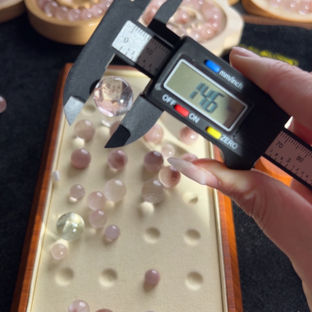 多***肉手链水晶未镶嵌14.6m定制通孔不退不换